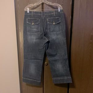 Cropped wide leg jeans